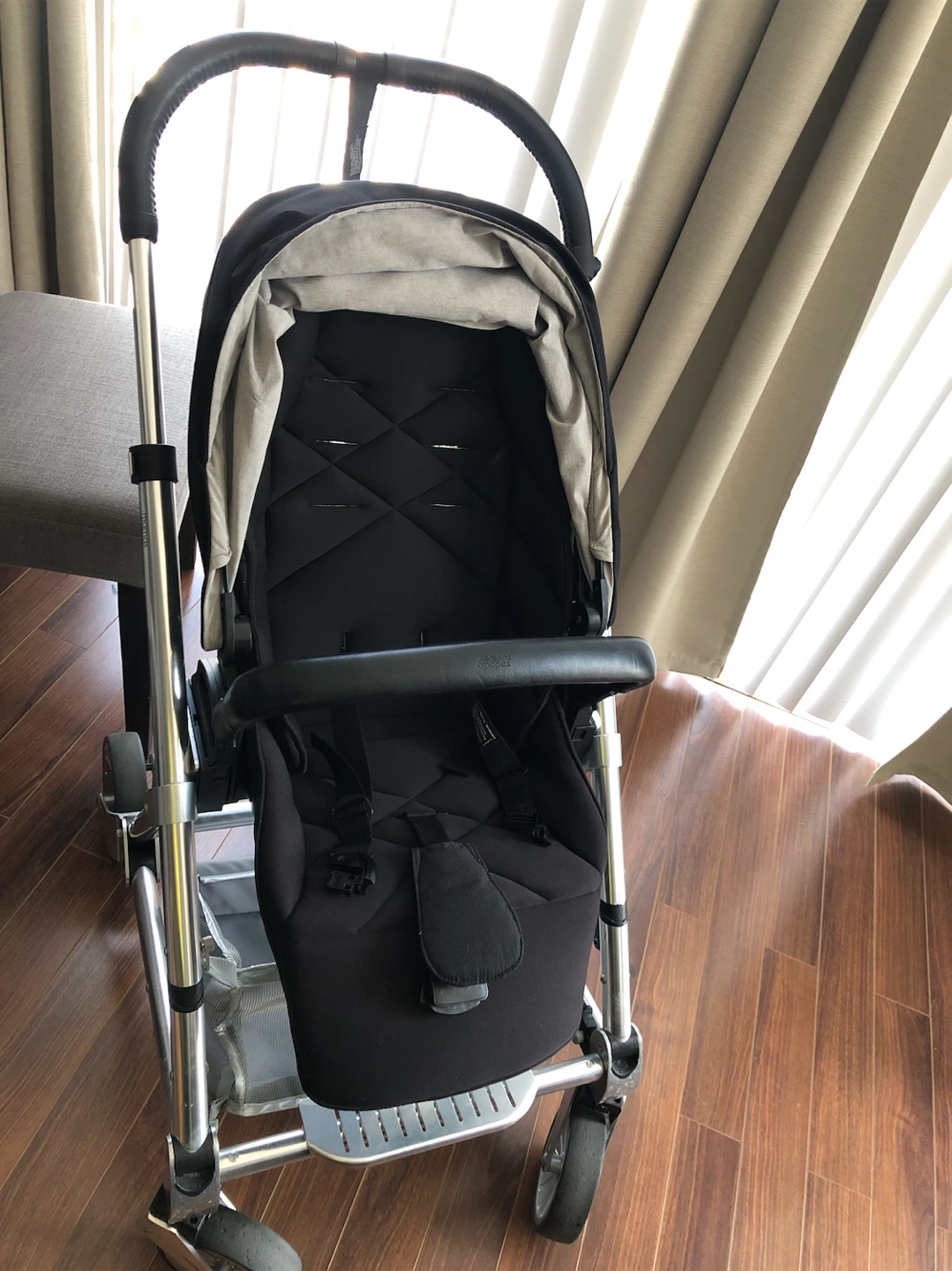 Black Lightweight Stroller - photo 3