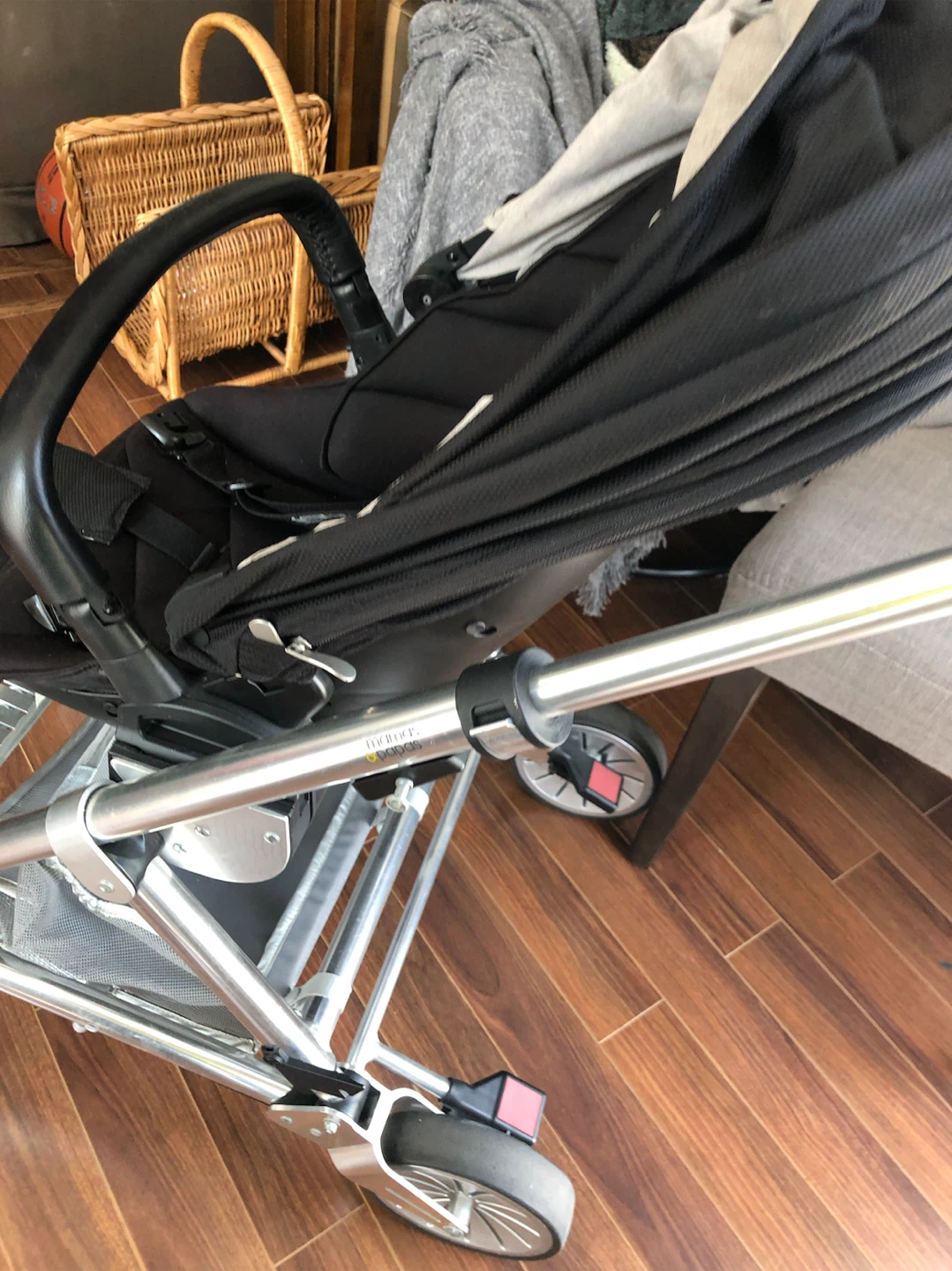 Black Lightweight Stroller - photo 4