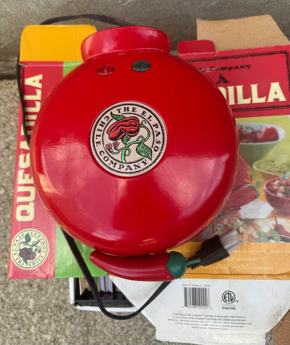 El Paso Chile Company Quesadilla Maker