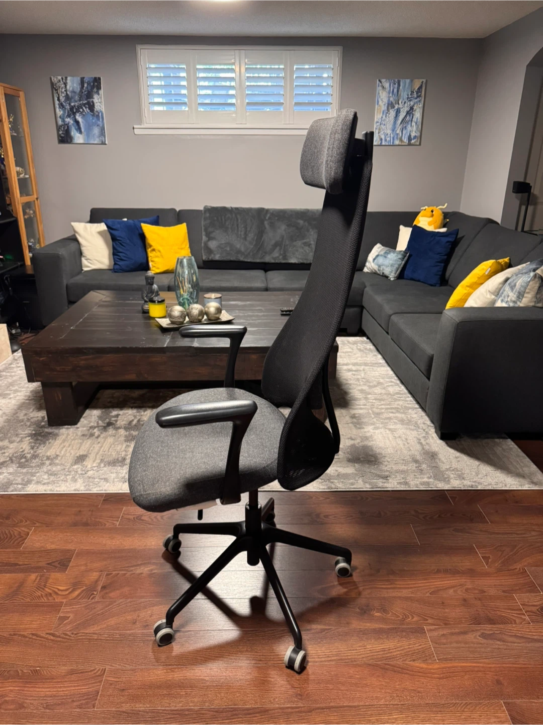 Ergonomic Office Chair with Headrest - photo 3
