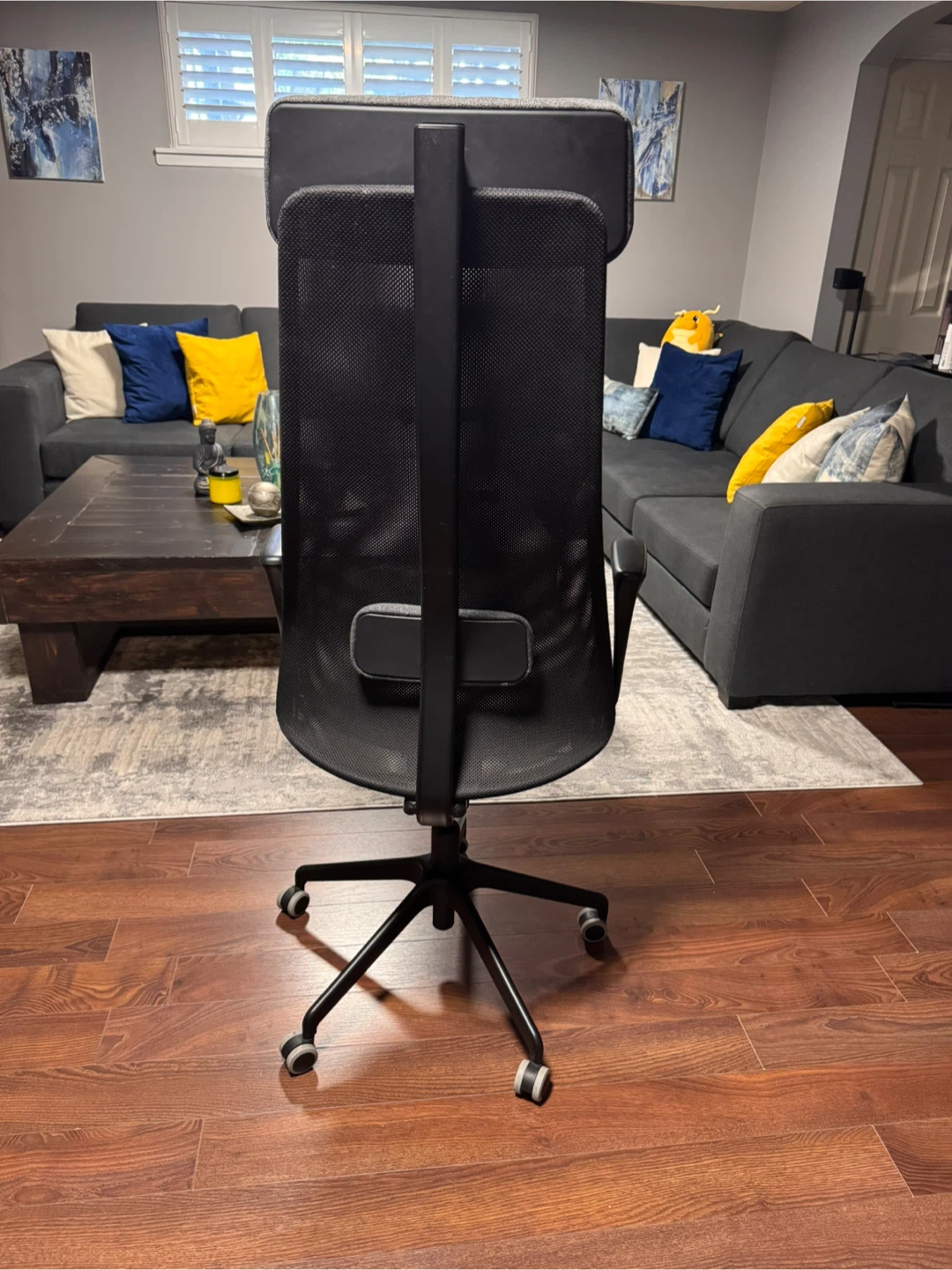 Ergonomic Office Chair with Headrest - photo 4