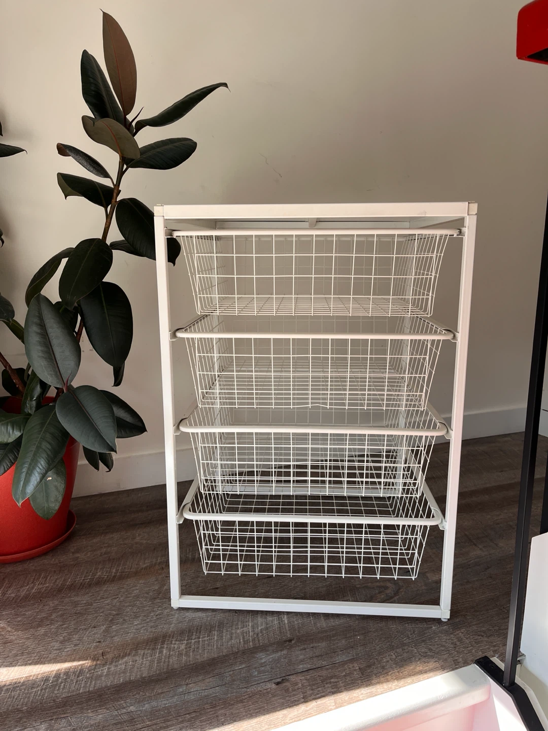 White Wire Drawer Storage Unit