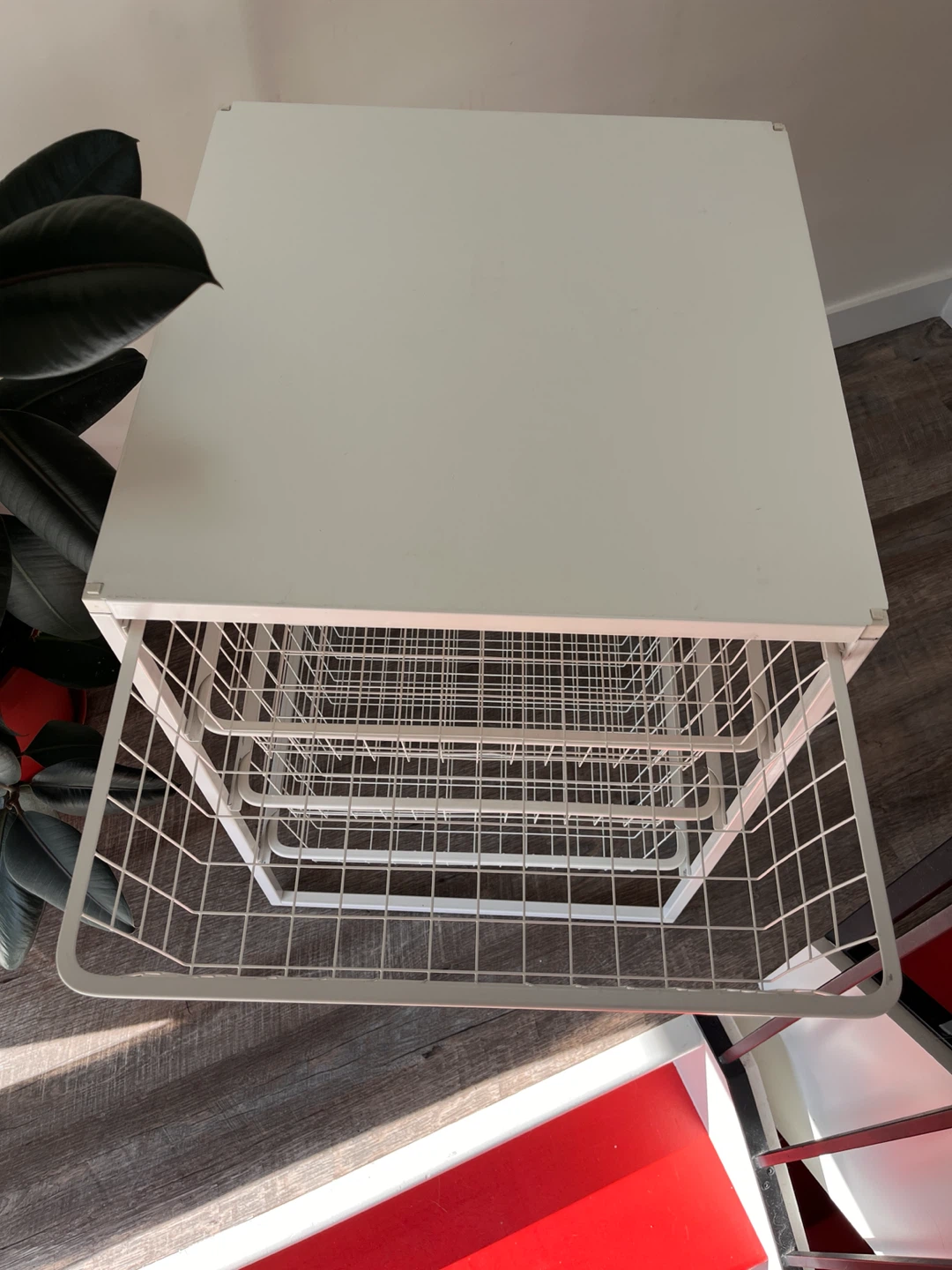 White Wire Drawer Storage Unit - photo 3