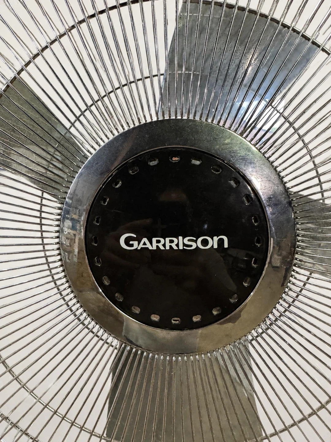 Garrison Oscillating Pedestal Fan - photo 2