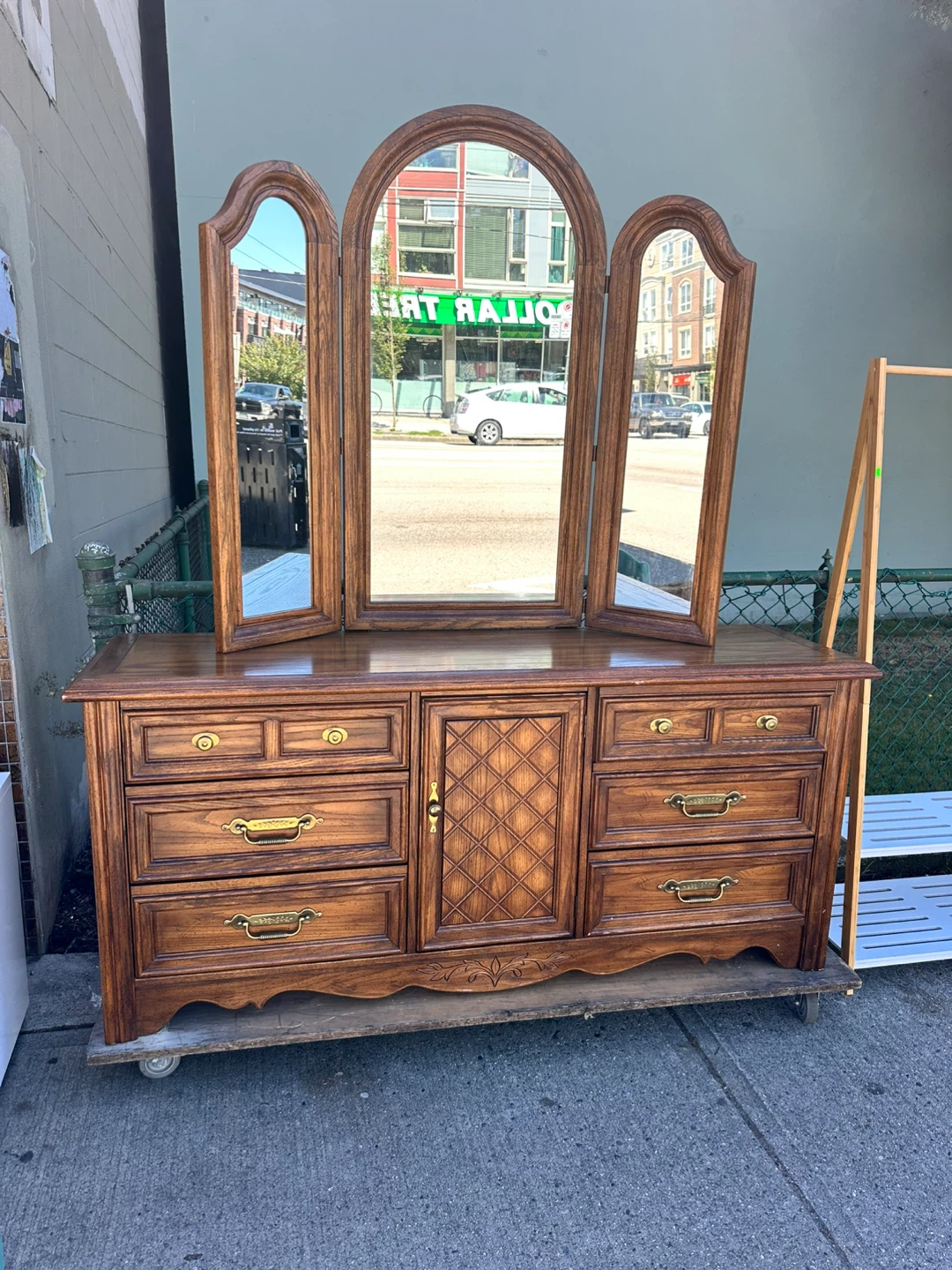 Solid Wood Dresser with Tri-Fold Mirror - photo 4