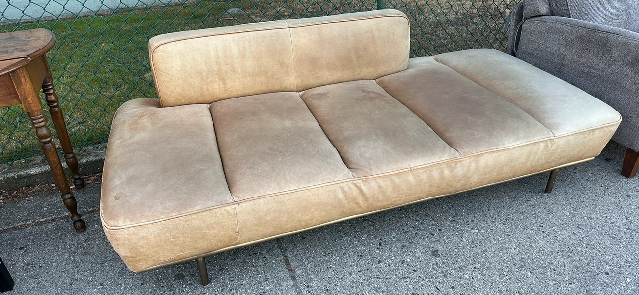Modern Tan Chaise Lounge - photo 2
