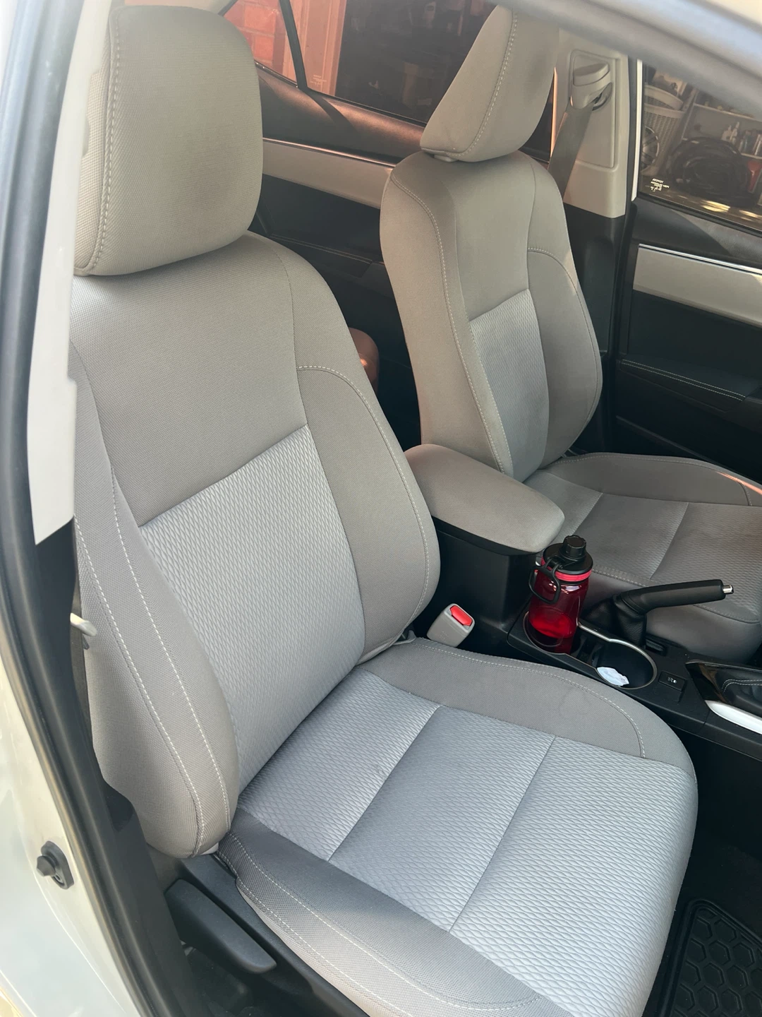 2016 Toyota Corolla LE Echo/Clean Car-fax - photo 3
