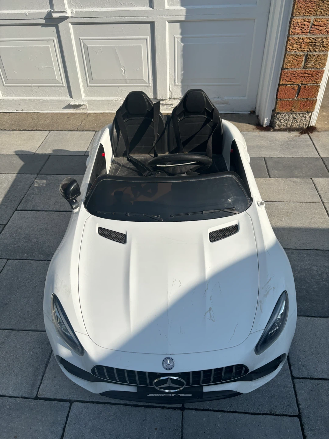 White Mercedes-AMG Ride-On Toy Car - photo 2