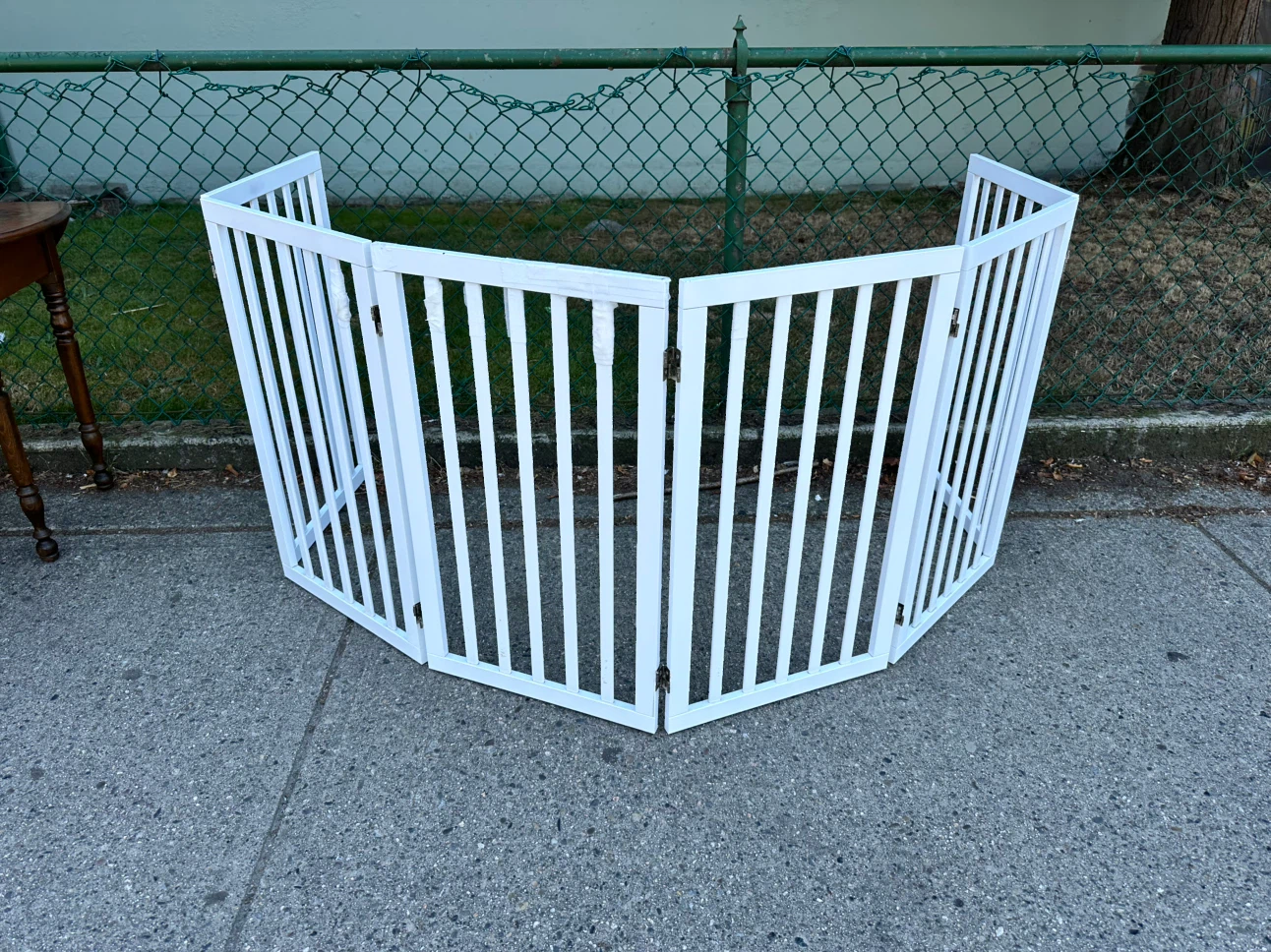 White Wooden Pet Gate / Room Divider - photo 3