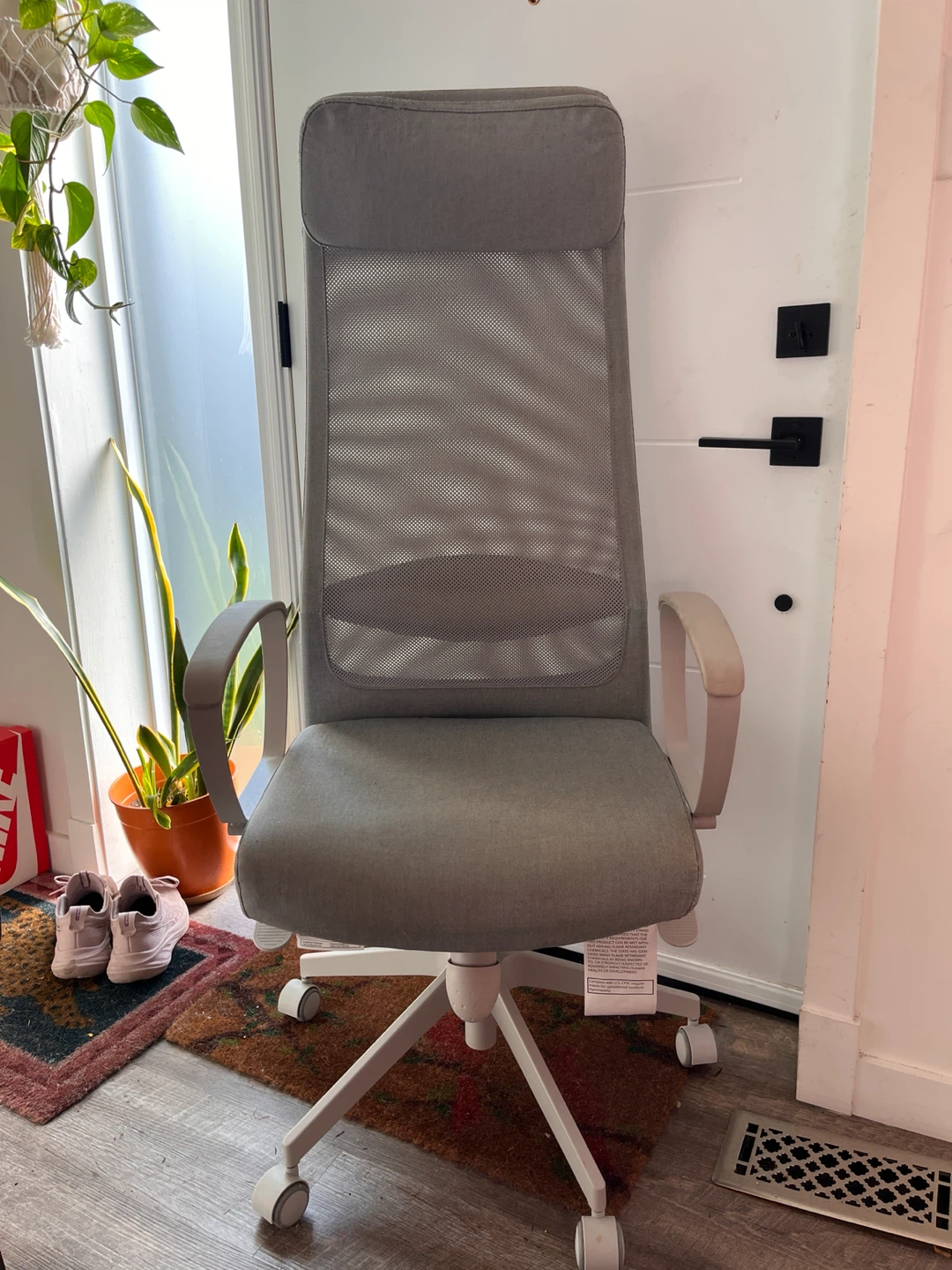 IKEA MARKUS Office Chair - photo 2
