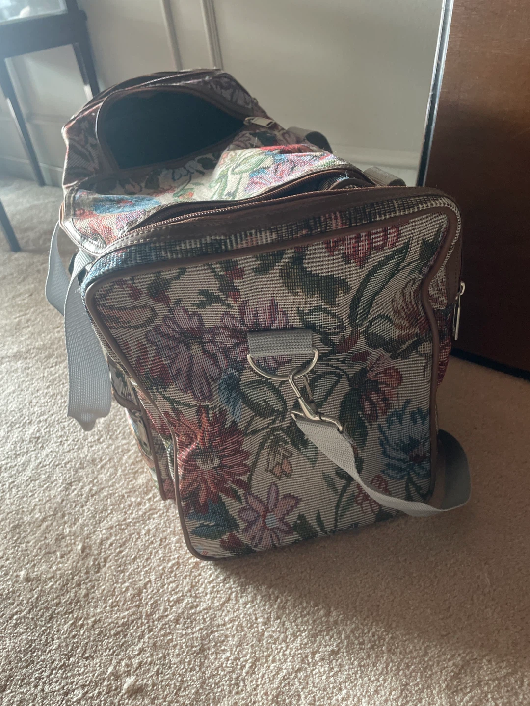 Vintage Floral Tapestry Duffle Bag - photo 2