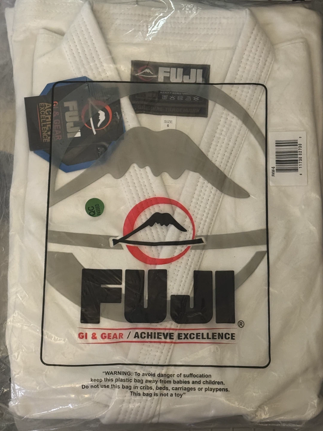 Fuji White Gi Jiu Jitsu Uniform Size 6