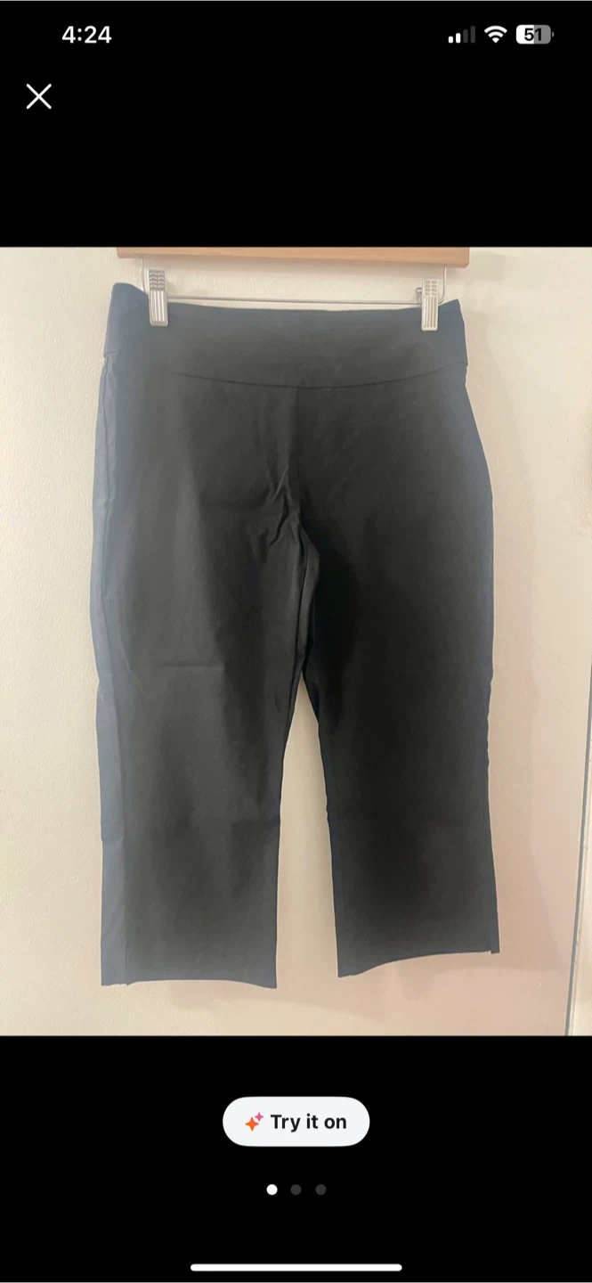 Ricki's Black Capris Pant