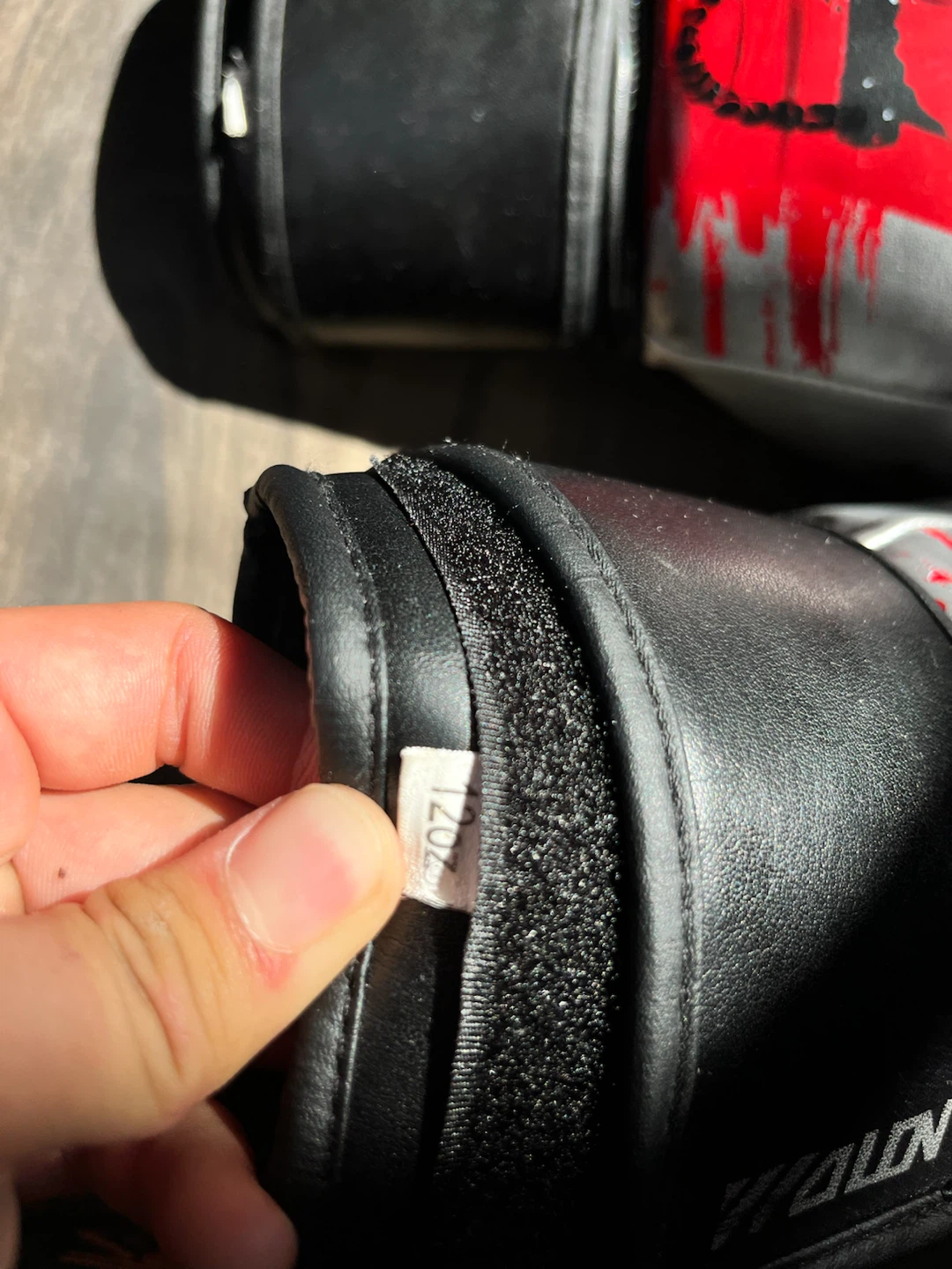 Wolon Boxing gloves -12oz - photo 3