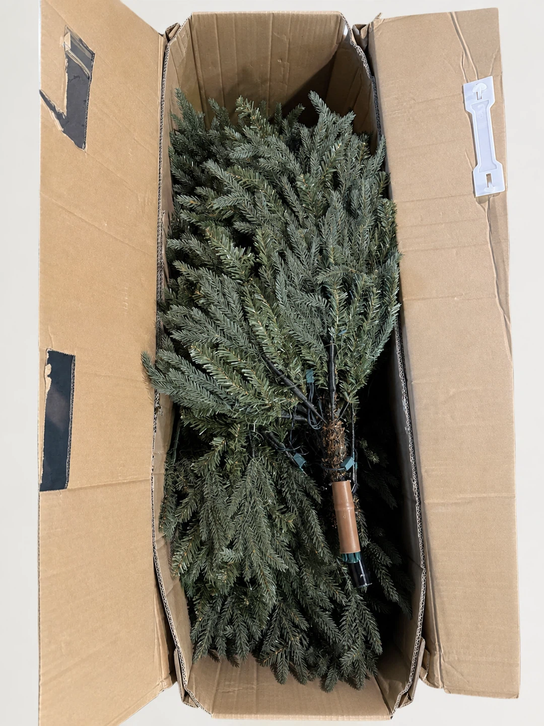 7.5 ft Pre-Lit Christmas Tree with Large Decoration Set