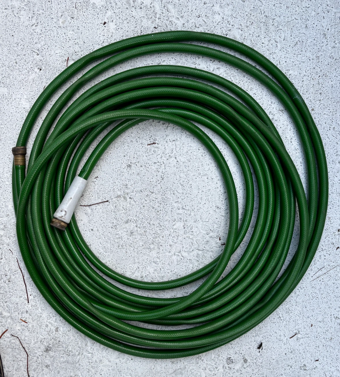 Green Garden Hose (50 feet half inch diameter) - photo 2