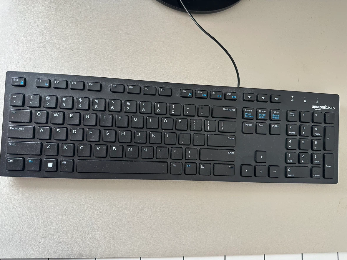 AmazonBasics Keyboard