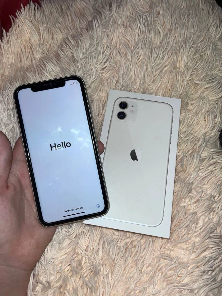 Apple iPhone 11 White