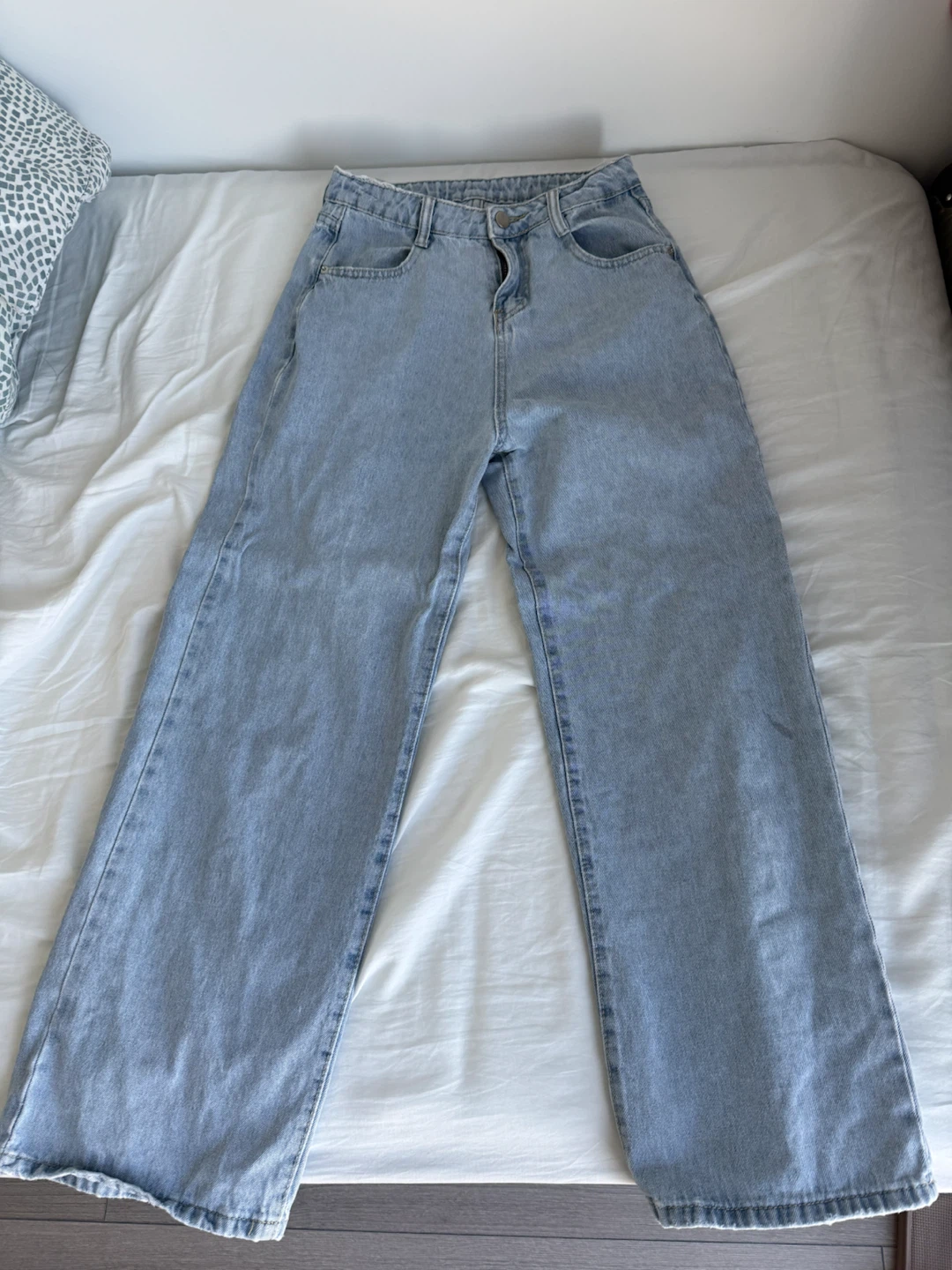 Light Wash Wide Leg Jeans