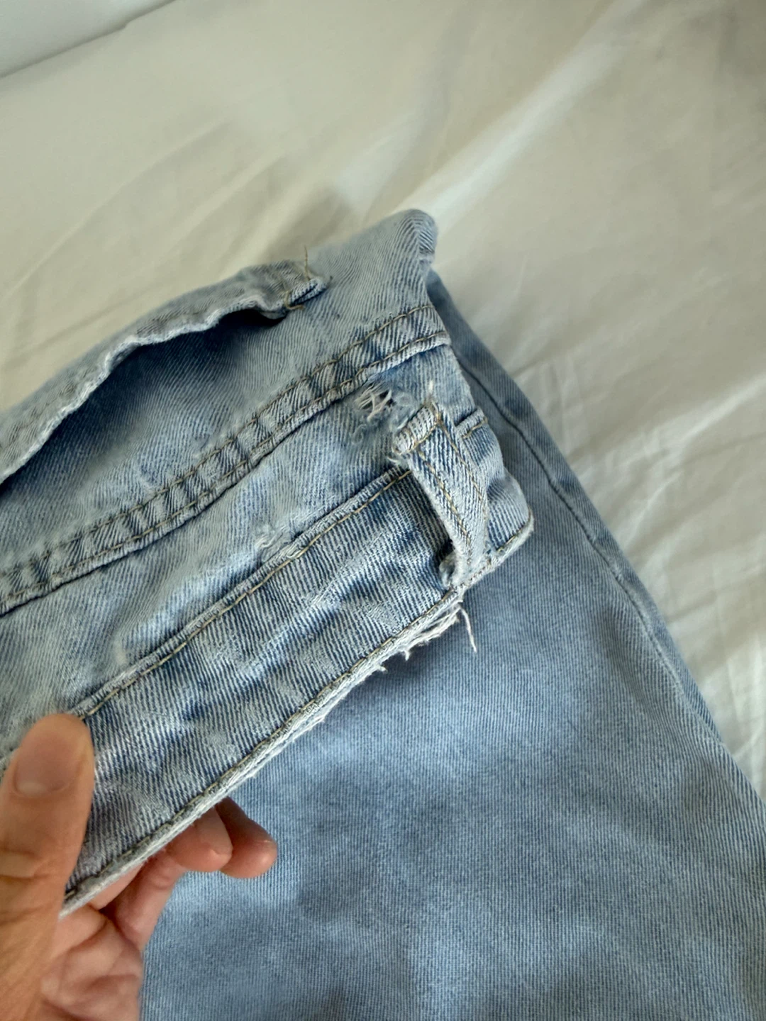 Light Wash Wide Leg Jeans - photo 3