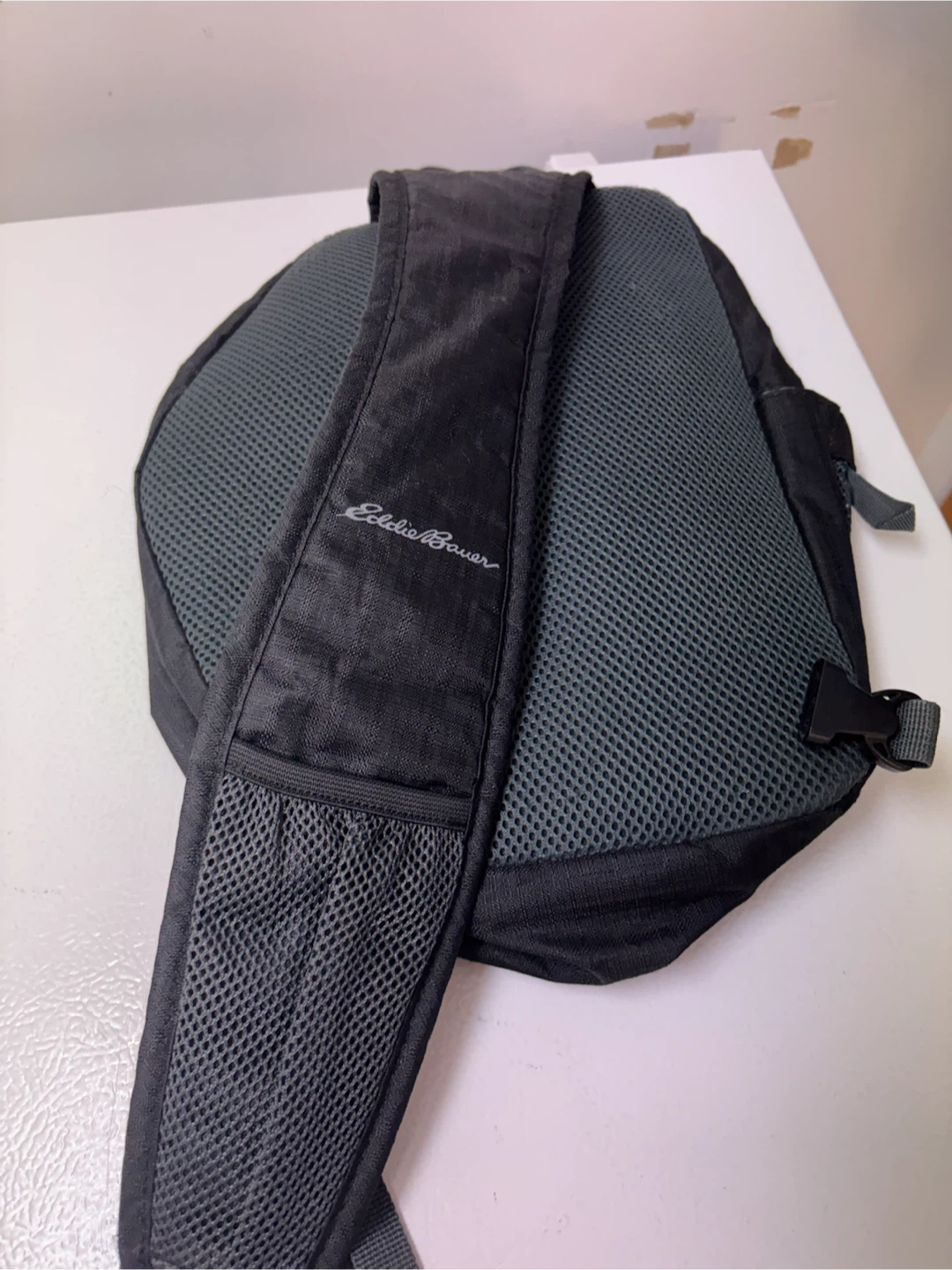 Eddie Bauer Black crossbody bag - photo 2