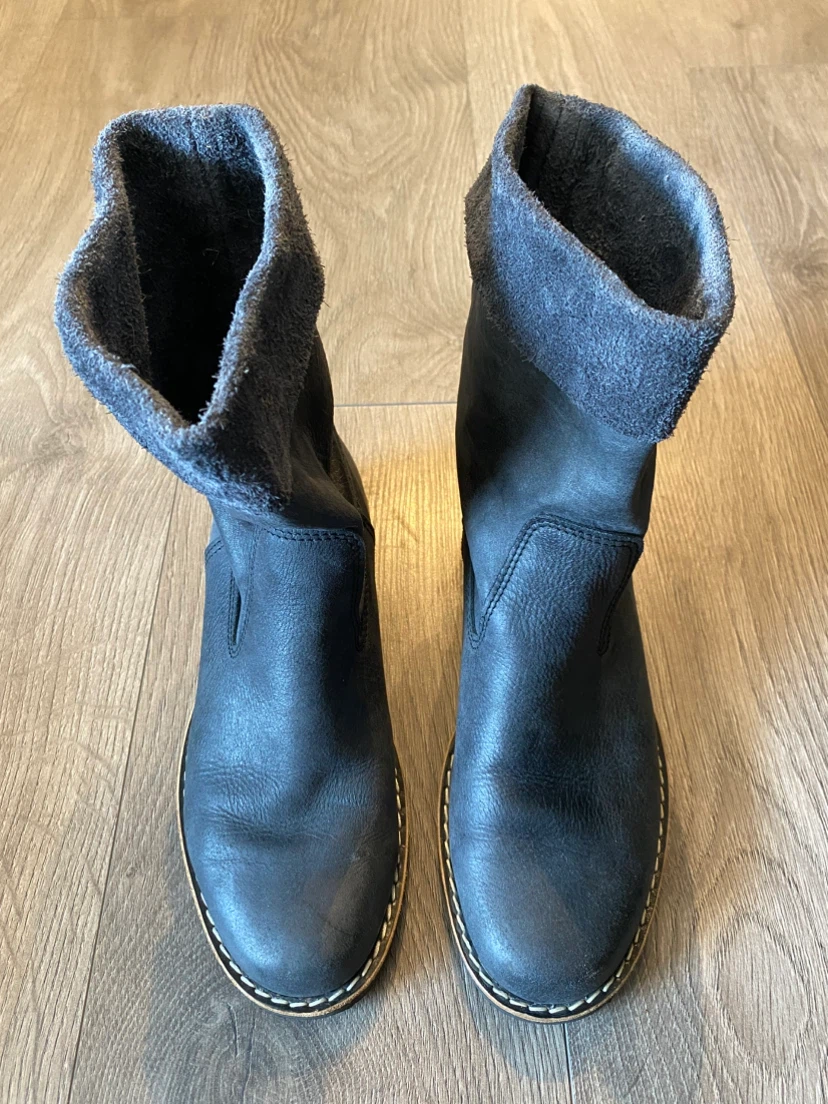 Roots Tribe Leather Roll Over Boots - photo 2