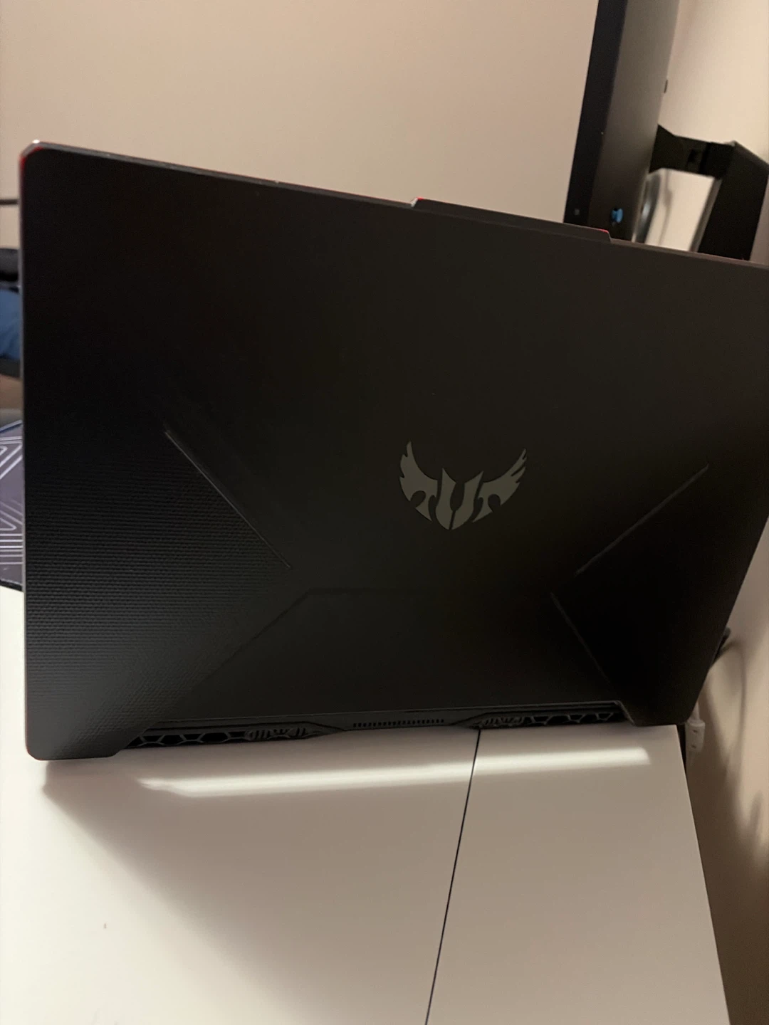 ASUS TUF Gaming Laptop - photo 3