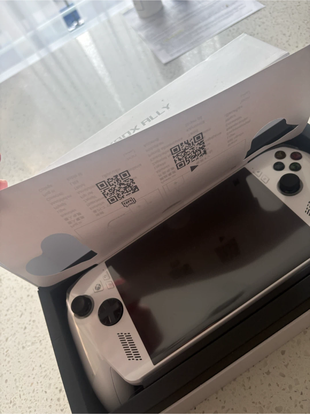 ASUS ROG XBOX ALLY Handheld Gaming Console - photo 4