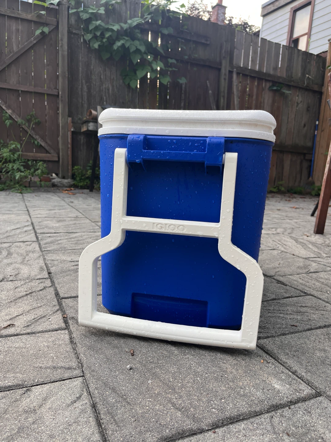 Igloo 38L Wheelie Cool Cooler - photo 3