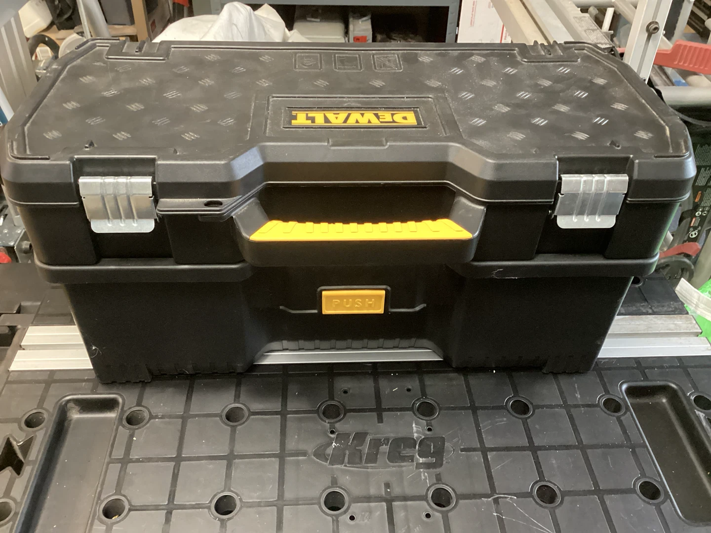 DeWalt Tool Box - 2 components - photo 3