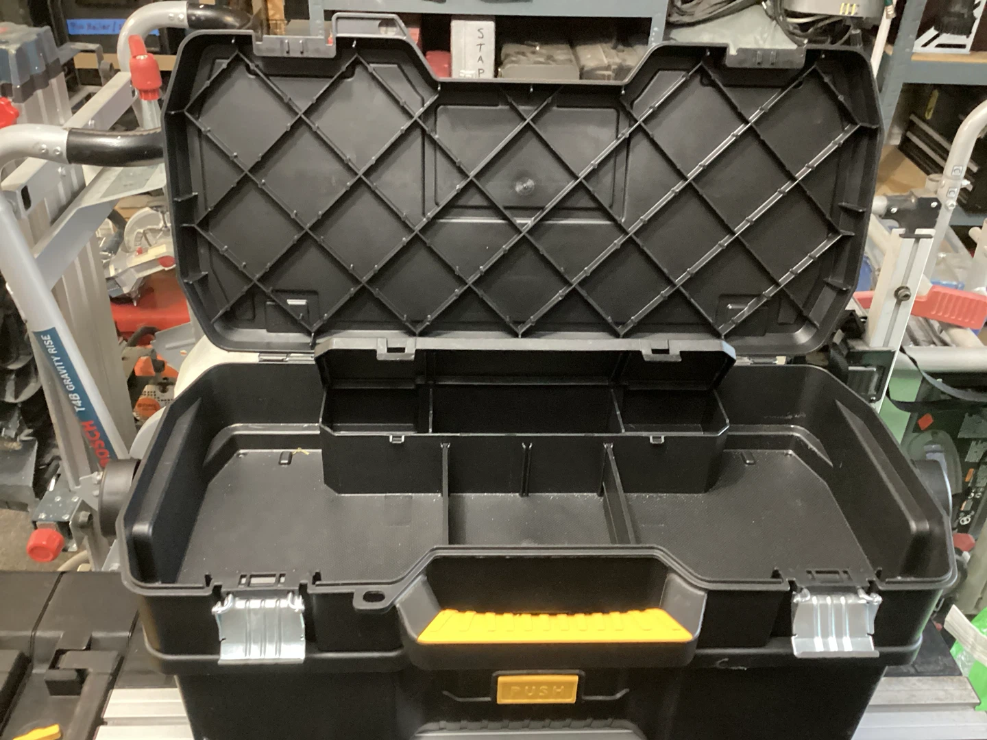 DeWalt Tool Box - 2 components - photo 4