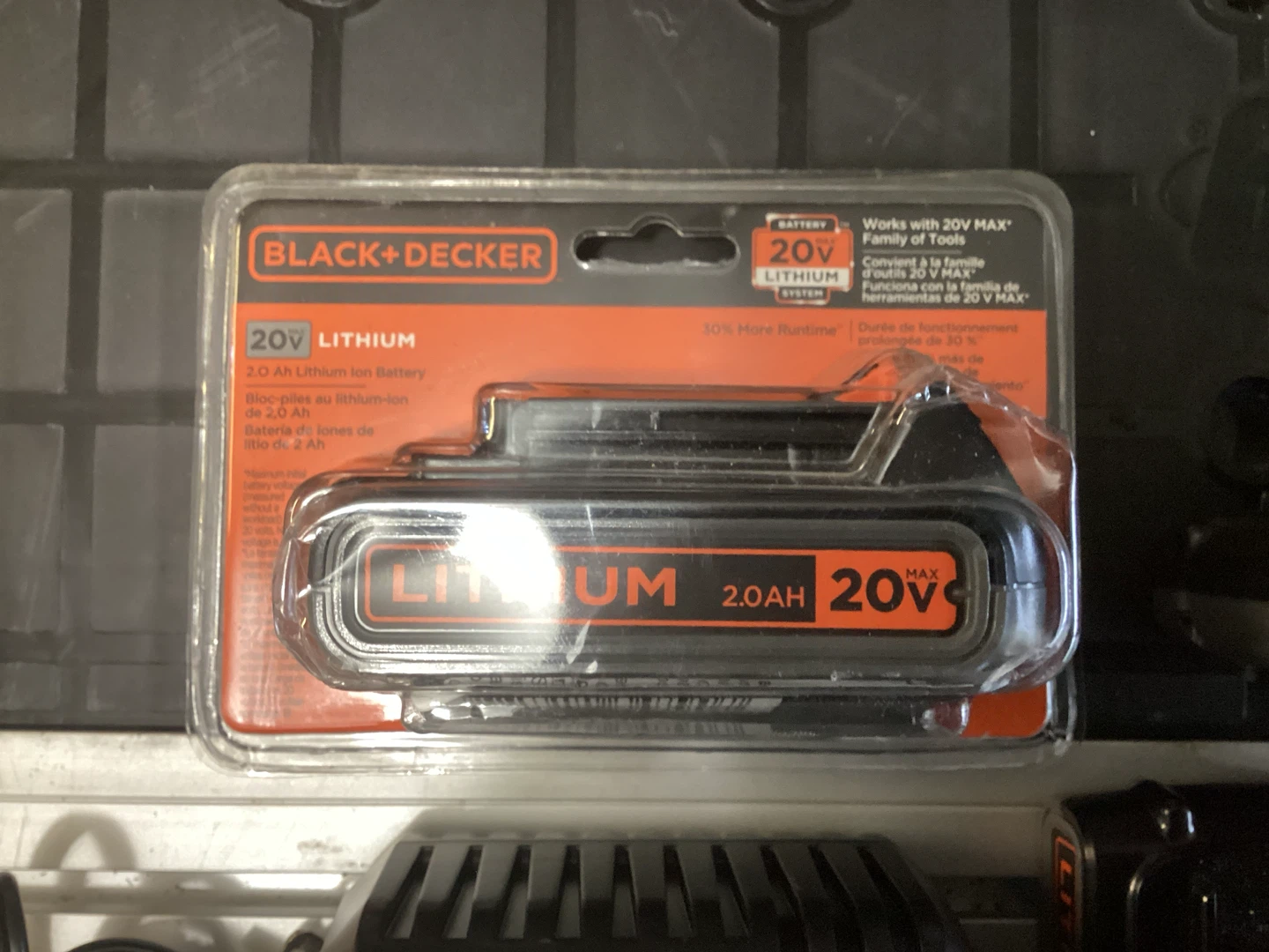 Black+Decker 20V Lithium 2.0Ah Battery & Fast Charger Set