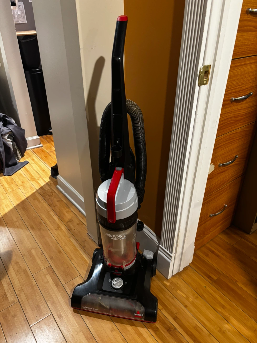Bissell PowerForce Helix Turbo Upright Vacuum