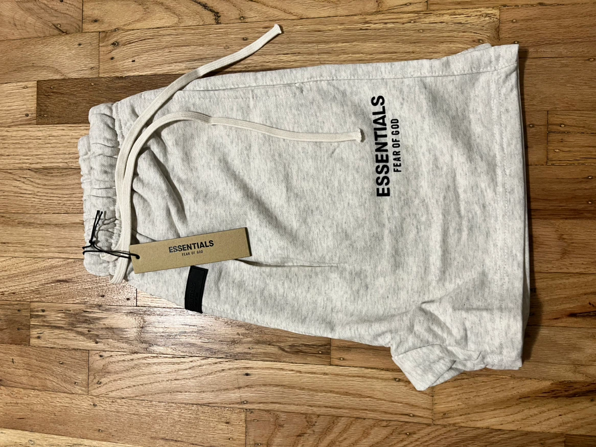 Fear of God Essentials Light Grey Sweat Shorts Size M - photo 3