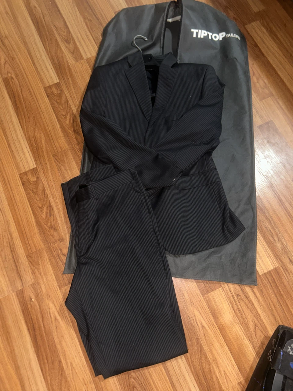 TIPTOP Tailors Men's Suit