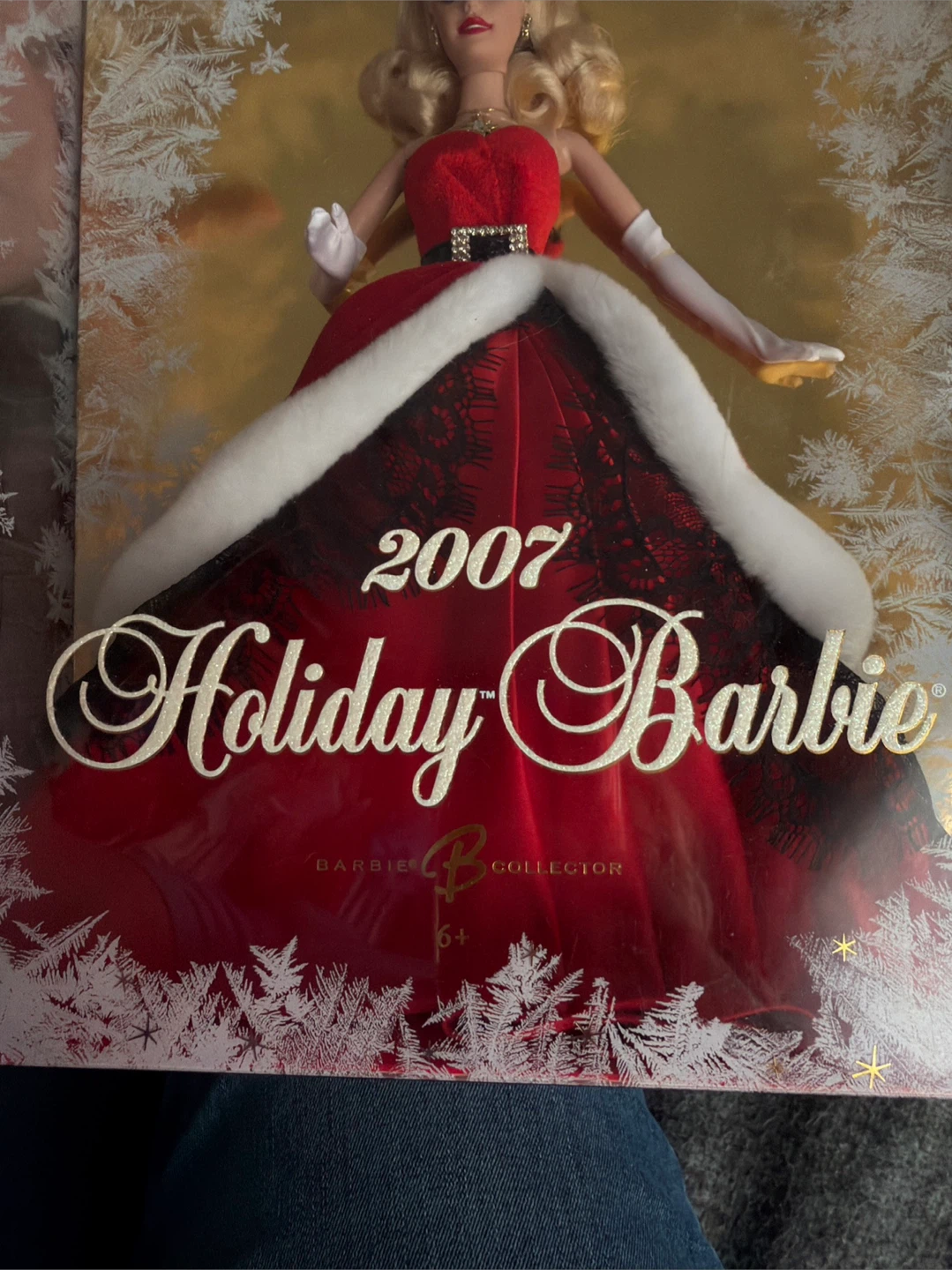 2007 Holiday Barbie Collector Doll - photo 2