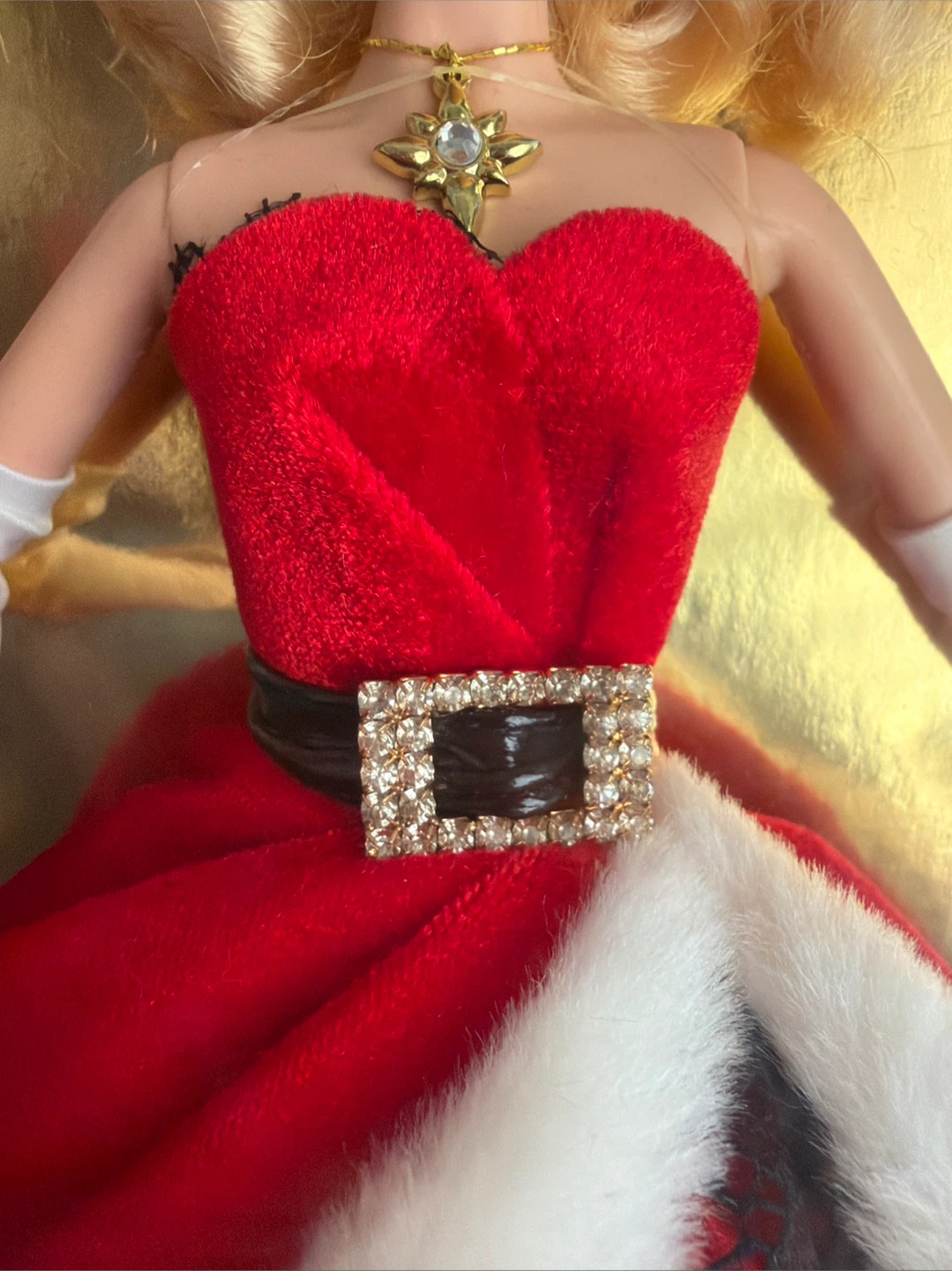 2007 Holiday Barbie Collector Doll - photo 3