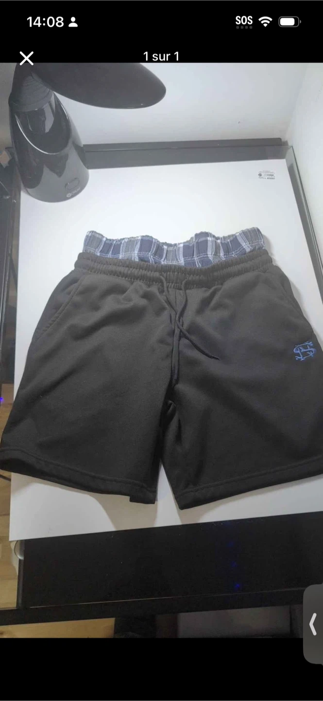 Shorts noirs avec logo Taille M