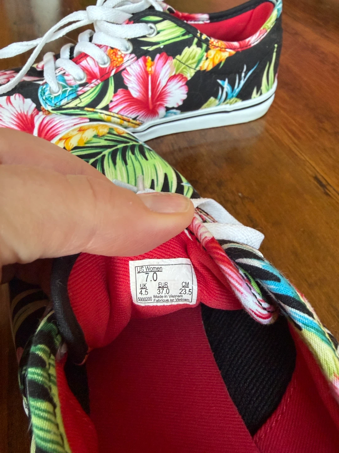 Vans Women's Floral Print Sneakers - photo 3