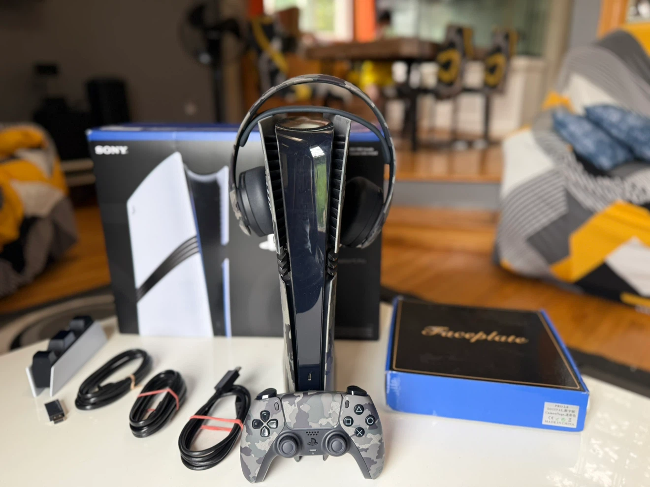 Bnew Ps5 Pro 2tb bundle - photo 2
