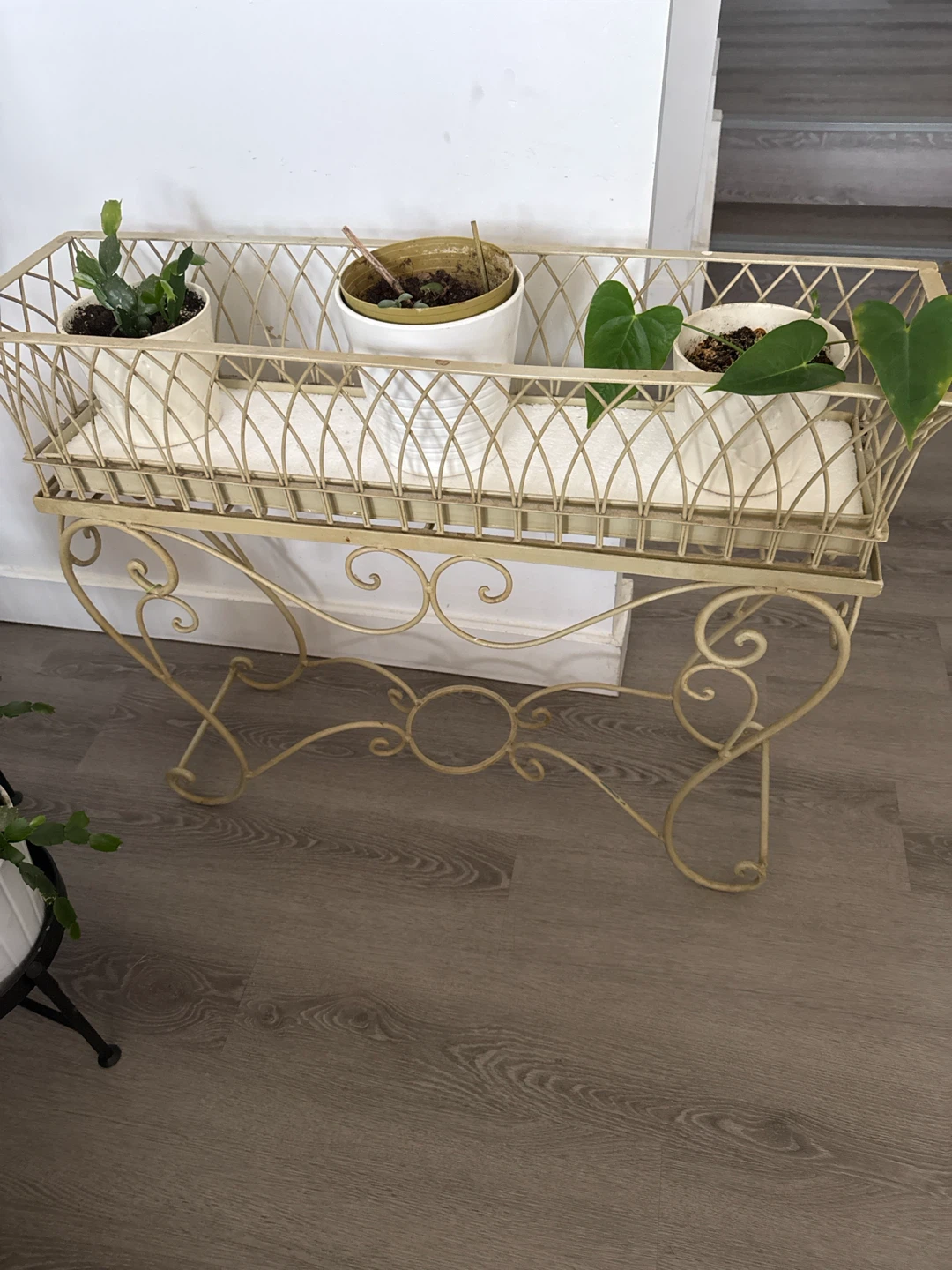 Vintage Metal Plant Stand - photo 3