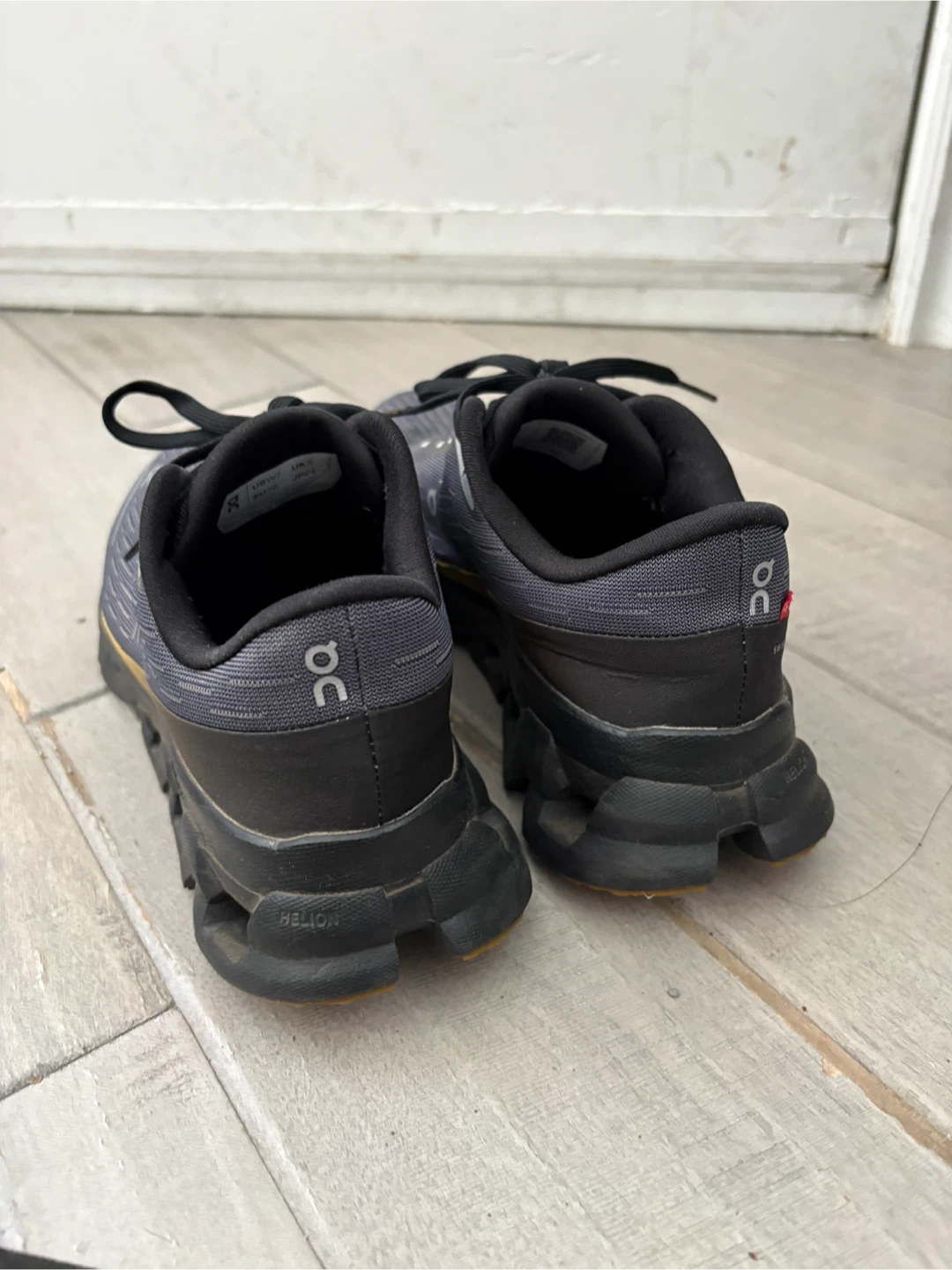 On Running Cloudspark Women Size 7 - photo 4