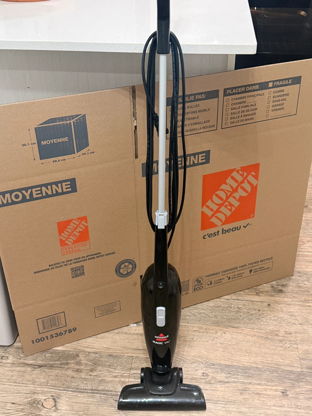 Bissell Magic Vac Lightweight Bagless Stick Vacuum Cleaner - photo 4