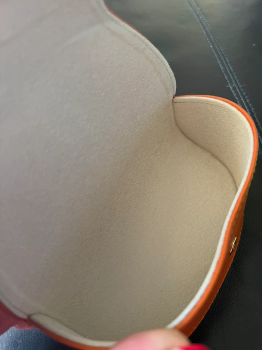 Tory Burch Orange Saffiano Leather Sunglass Case - photo 3