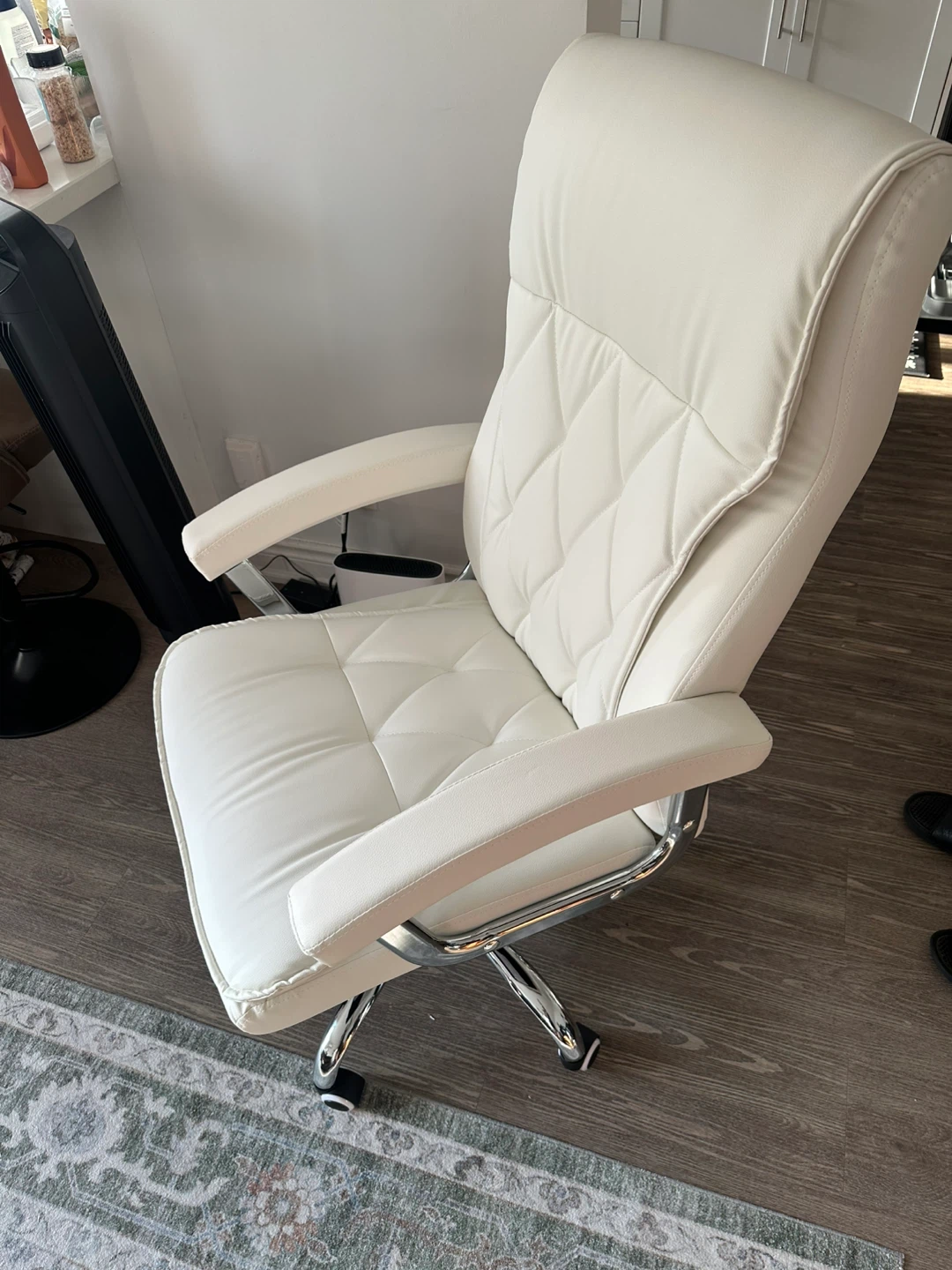 White Faux Leather Office Chair - photo 2
