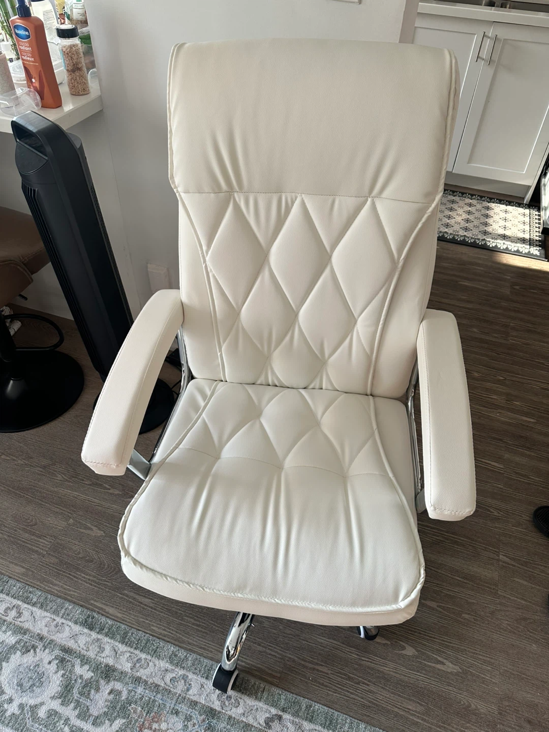 White Faux Leather Office Chair - photo 3