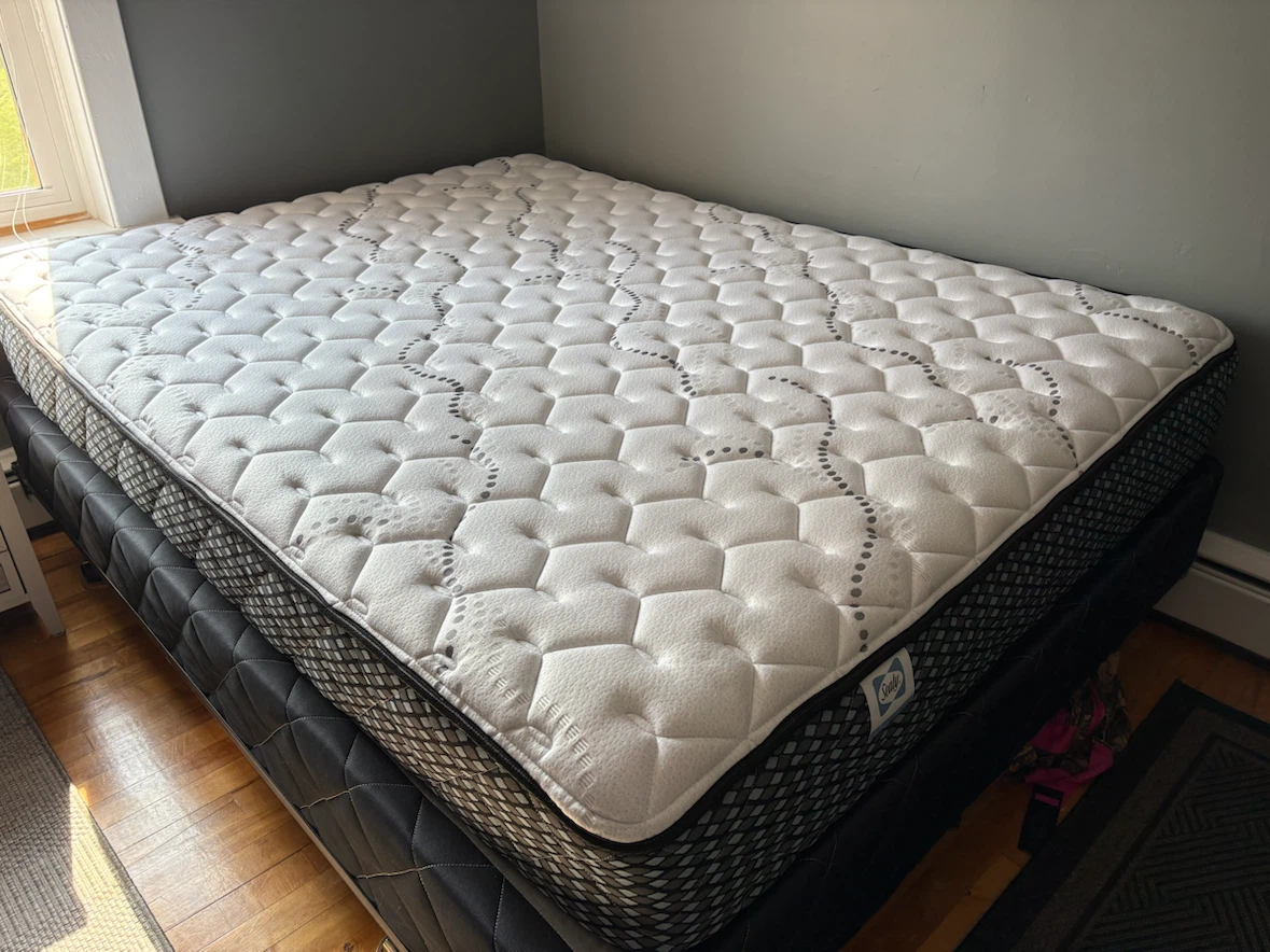 Sealy Mattress - photo 2