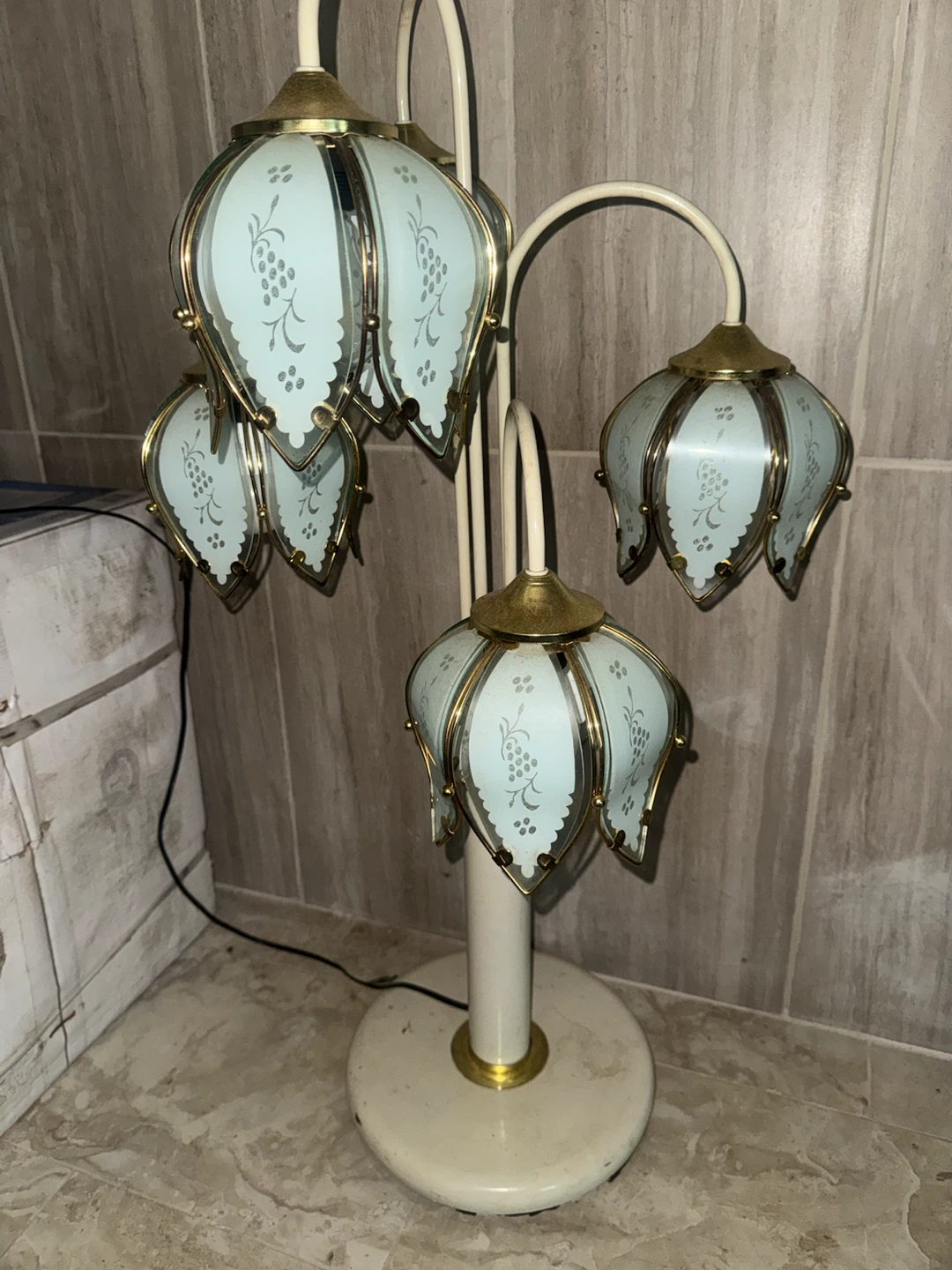 Vintage Lamp with 5 Lights  Floral