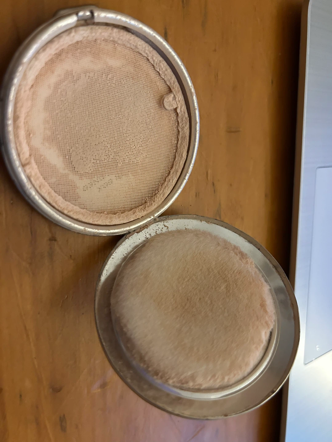 Compact - photo 2