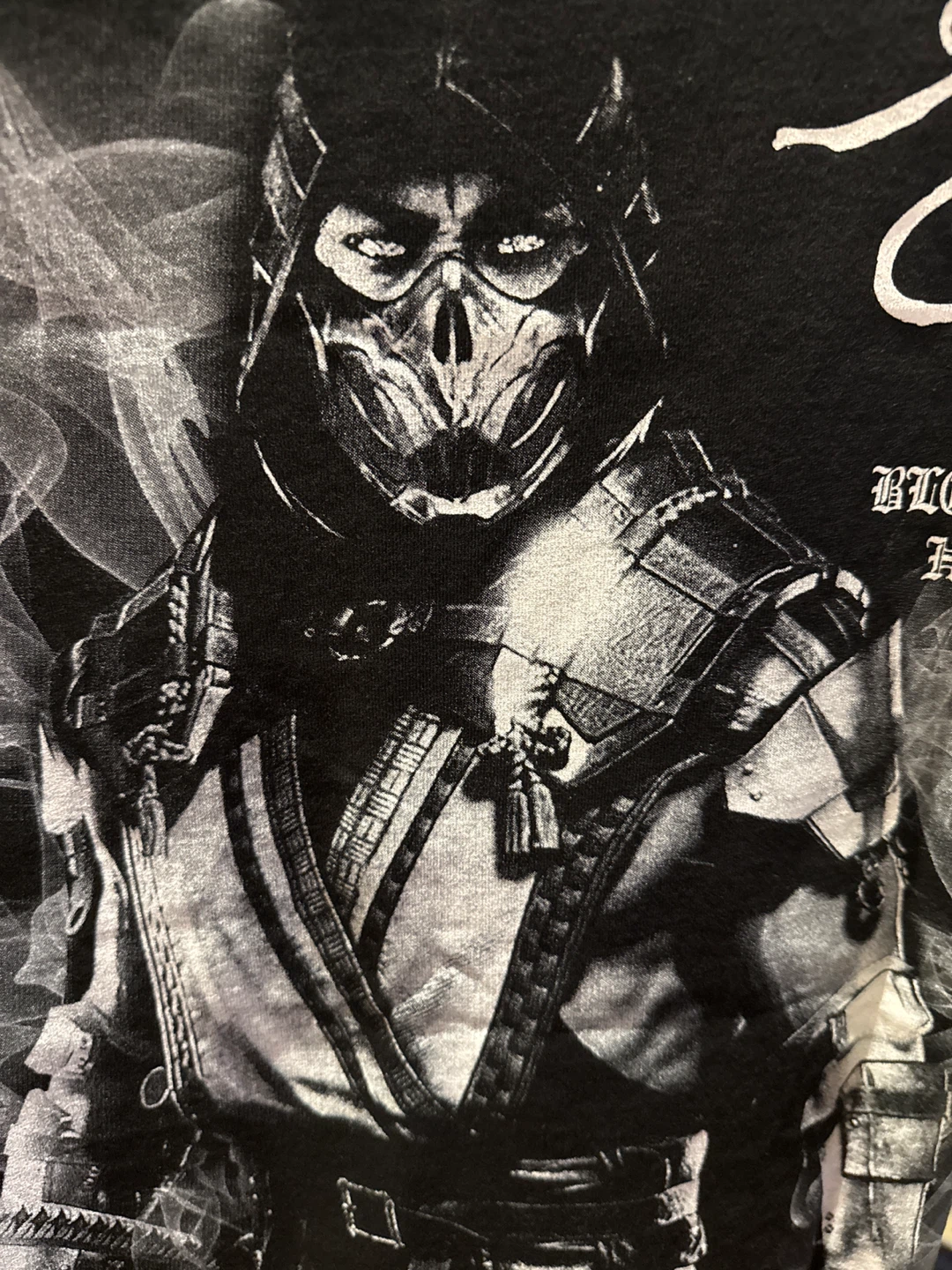 Roses from Concrete Mortal Kombat T-Shirt - photo 5